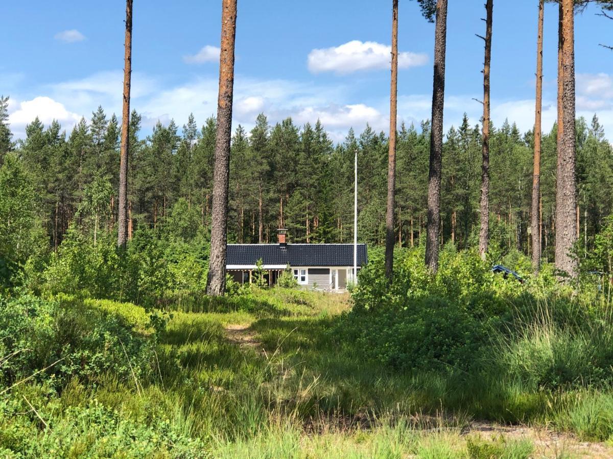 Modern lakeside cottage&boat near Isaberg Kavsjo Eksteriør billede